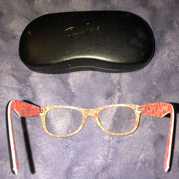 Ray-Ban Glasses - Picture 4 of 8